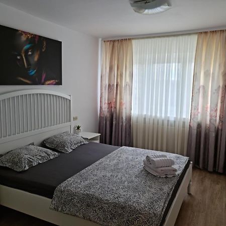 Apartament Viorela Alba Iulia Eksteriør bilde